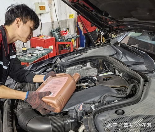 汽车转弯多少公里换机油