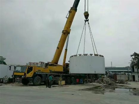 厂里汽车吊工资多少