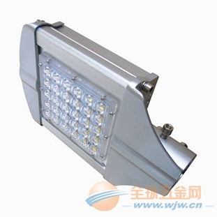 汽车多少瓦led灯 汽车多少瓦led灯