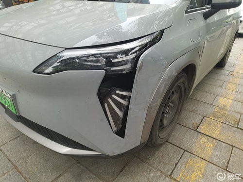汽车大灯换一个多少钱
