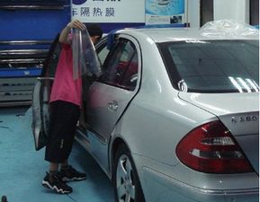 汽车送的膜价格在多少