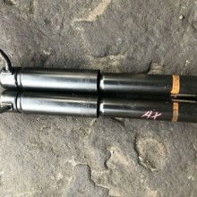 汽车后减震器多少钱