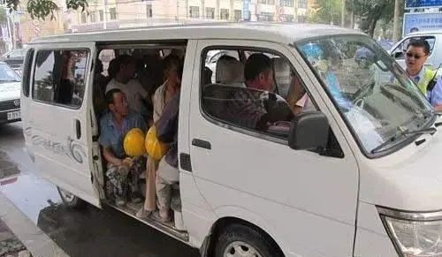 小汽车超载多少怎么处罚
