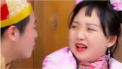 辣目洋子辣眼版还珠格格