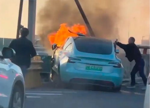 小米SU7爆燃致3死事故暴露什么问题