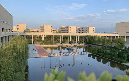 西安汽车学院学费多少