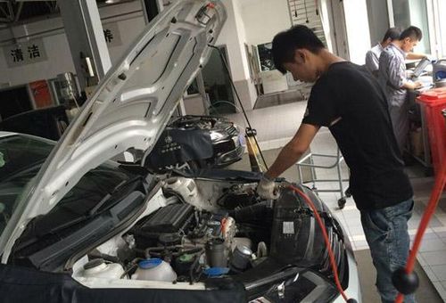 汽车多少公里检查(汽车多少公里检查，保养与安全的双重保障)