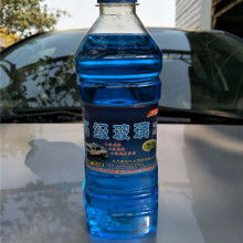 小汽车玻璃水多少钱一壶(小汽车玻璃水的价格，多少钱一壶？