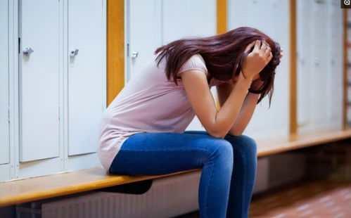 25岁女孩婚前体检时才发现无子宫(无子宫的奇迹，一个女孩的成长与挑战)