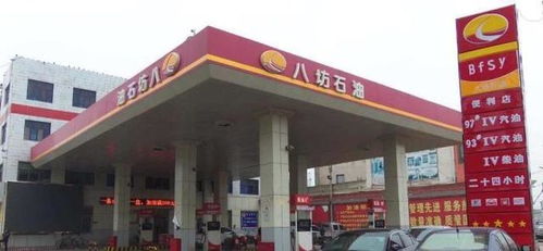 汽车加油站一天多少钱油(汽车加油站一天多少钱油，探究加油站收入与油价的密切关系)