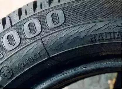 汽车轮胎放多少年最好看(汽车轮胎的最佳观赏年限，了解轮胎老化与保养的重要性)