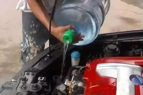 汽车换过水箱多少钱一个(汽车换过水箱需要多少钱？全面解析水箱更换成本与因素)