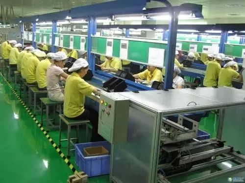 汽车生产线一天多少公斤(汽车生产线上的磅礴力量，一天多少公斤？