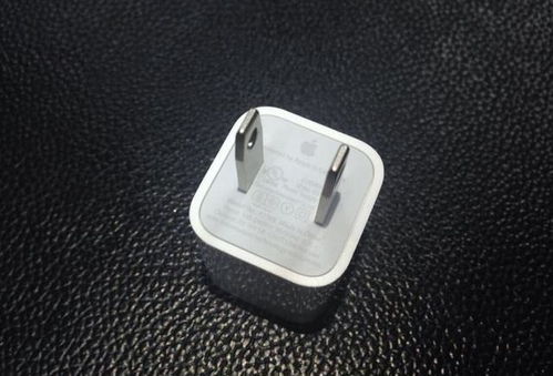 汽车换手机充电器多少钱(汽车换手机充电器需要多少钱？全面解析成本与选择)
