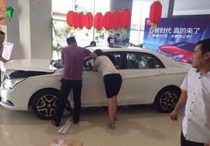 汽车销售员提车能拿多少(揭秘汽车销售员提车能拿多少—深入了解汽车销售行业的薪酬结构)