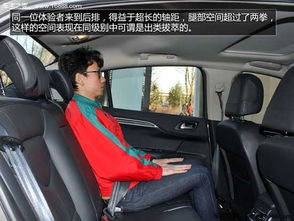 汽车座椅旋转多少度合适(汽车座椅旋转角度的合适选择，舒适度与功能性的完美结合)