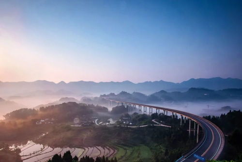 宁夏到重庆汽车票多少钱(宁夏到重庆汽车票价详解，一路的风景与费用)