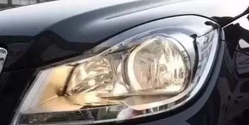 汽车灯泡换多少瓦的好(汽车灯泡换多少瓦的好，探讨汽车照明功率的合适选择)
