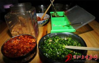 女生吃米线放太多麻油险窒息(女生吃米线放太多麻油险窒息)