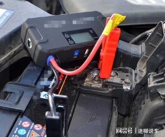 汽车电瓶亏电开多少时间(汽车电瓶亏电开多少时间，深度解析与应对建议)