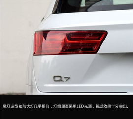 汽车精洗打腊多少钱(汽车精洗打蜡费用详解，价格、服务及注意事项)