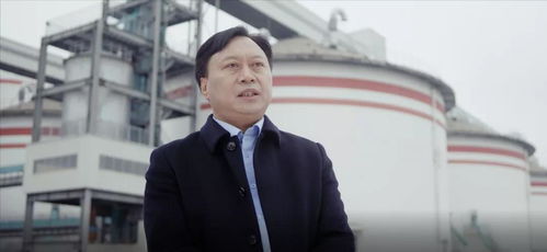 港媒称姜涛跳海前疑似服药(港媒热议姜涛跳海事件，疑服药后做出惊人举动)