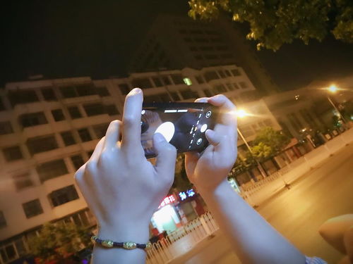 华为手机酒吧怎么拍照