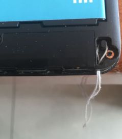 手机挂绳怎么穿华为