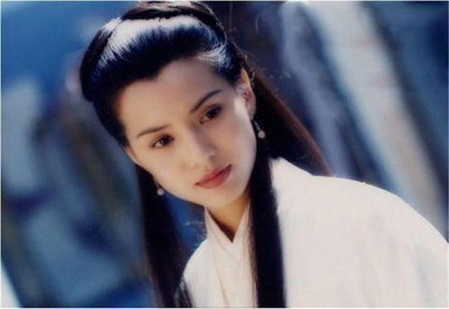 小龙女配音去世 李若彤发文悼念