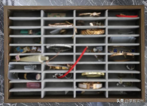十万余元的手镯直接“砍”到399元