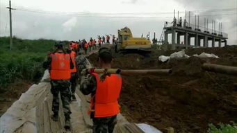 子弟兵投入广西六蓝水库抢险救灾