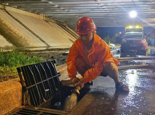 应对强降雨 北京已转移近10万人