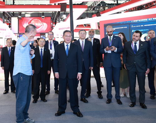 习近平将出席世界人工智能大会开幕式