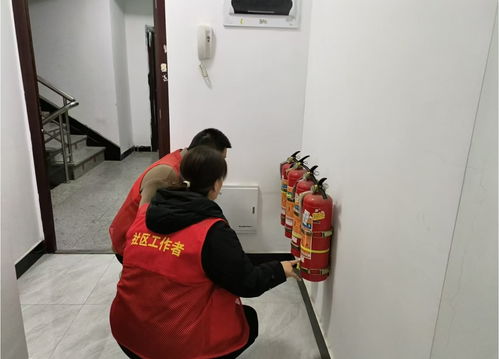 彭水网格员被救出后痛哭：我还能走