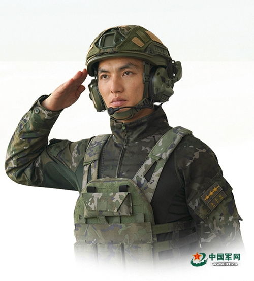 中国军校形象代言人亮相