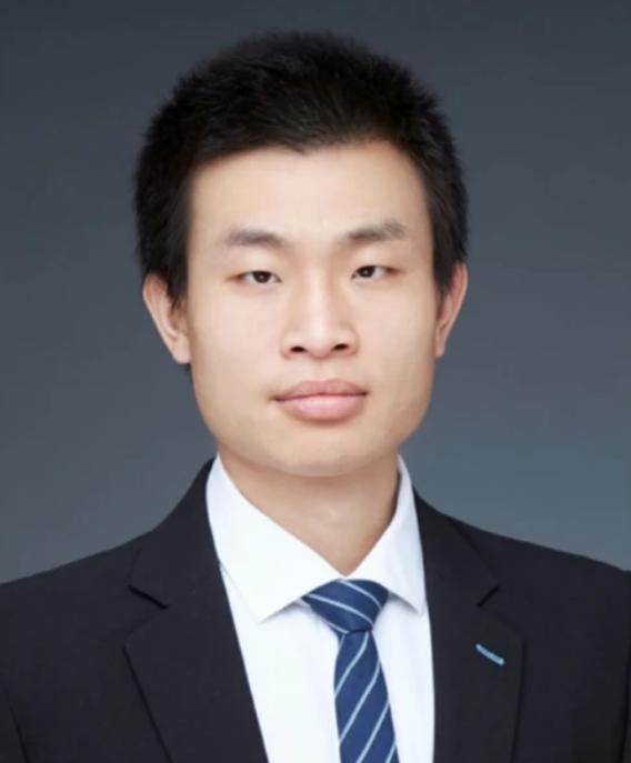 北大博雅塔为王虹邓煜亮灯